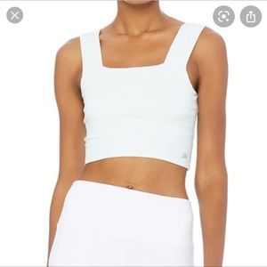 ALO YOGA bind fitted bra top!